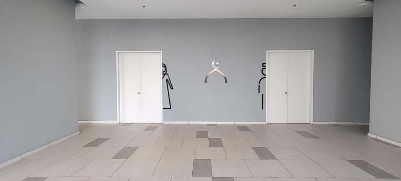 Santai Homestay Cyberjaya Eksteriør billede