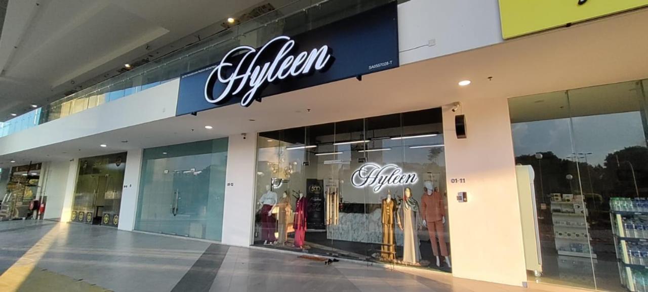 Santai Homestay Cyberjaya Eksteriør billede